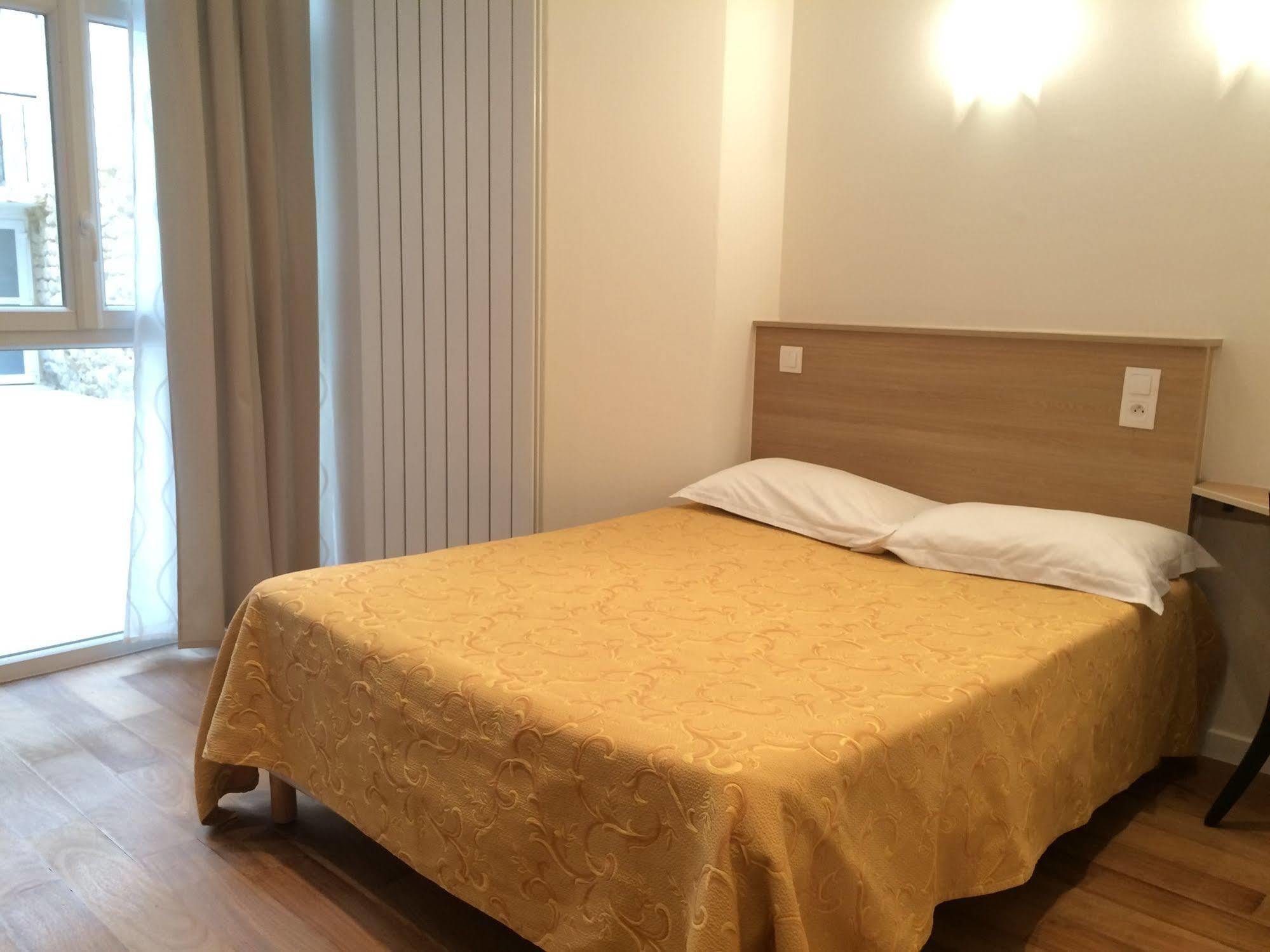 Hotel Mimosa Paris Bagian luar foto
